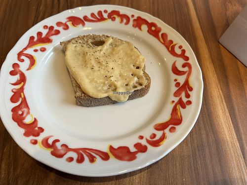 Bruschetta hummus  at Miscusi  in Lombardia