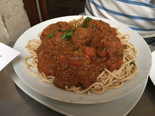 Spaghetti with “meatballs” at Soju in Santiago