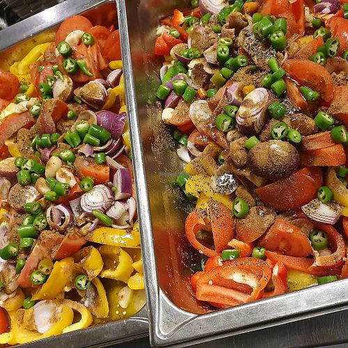 Preparering the buffet with fresh vegetable daily.  at Veggokoket in Vasteras