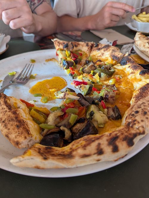 Vegana Pizza at Pepi Vintage Room Tenerife in Canarias