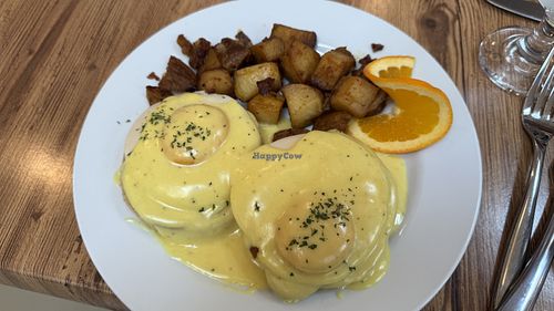 Vegan eggs Benedict ✨  at Veggie Life in Wells
