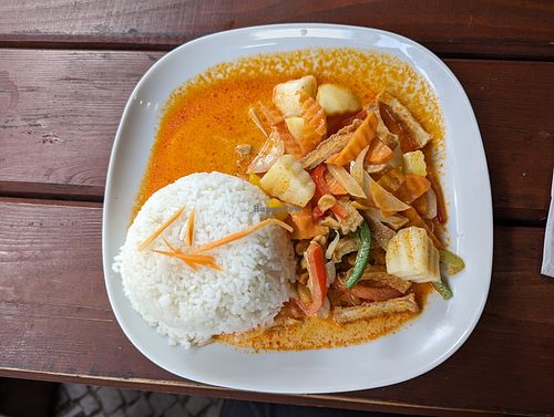 Gaeng Massaman mit Tofu at Mak Phed in Berlin