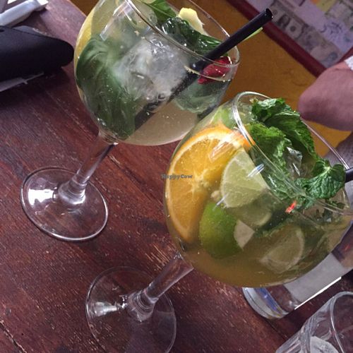 amazing organic sangria at Bubita Bar in Barcelona