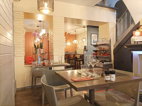 L' intérieur at Le Bellifontain in île-de-france