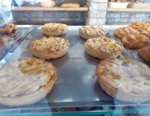 Vegan quince & apricot tarteletts at Katsaros in Glyfada