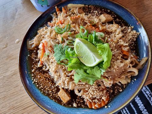 Vegan Pad Thai at Gobi Sushi Lerum in Lerum