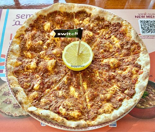 Lahm bel ajin at Semsom in Dubai