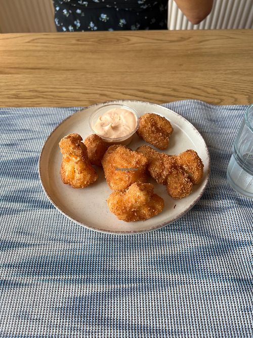 Cauliflower wings  at Ravintola Meritähti in Lappi