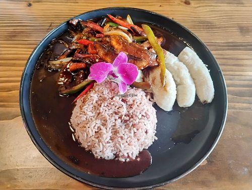  at Ramoun's Kitchen in Bowie