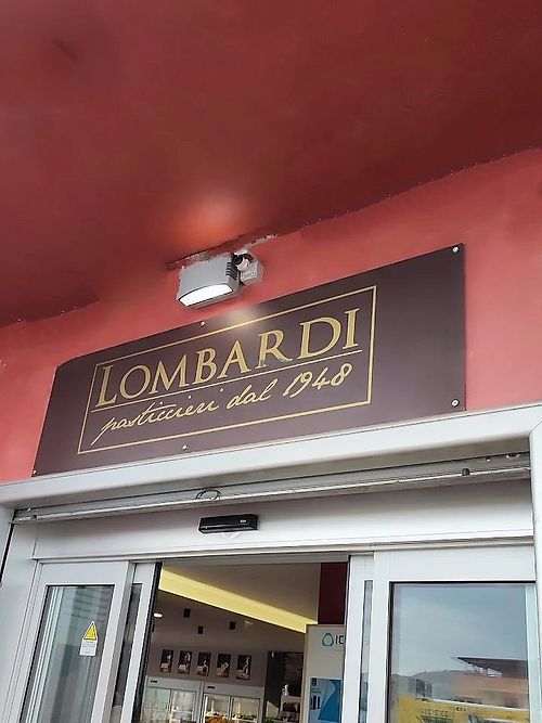  at Lombardi Pasticcieri in Osimo