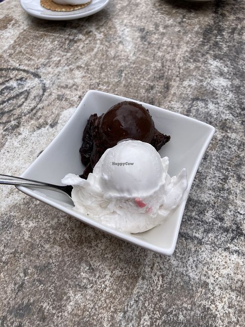 Dark chocolate and banana  at Eiscafé Fontanella in Nordrhein-westfalen