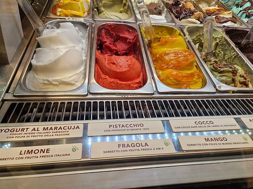  at Gelateria Pellicano Vespucci in Emilia-romagna