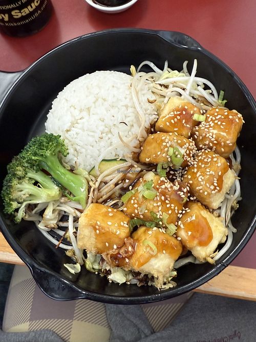 Teriyaki tofu  at Mr Sushi Lynn Valley in North Vancouver