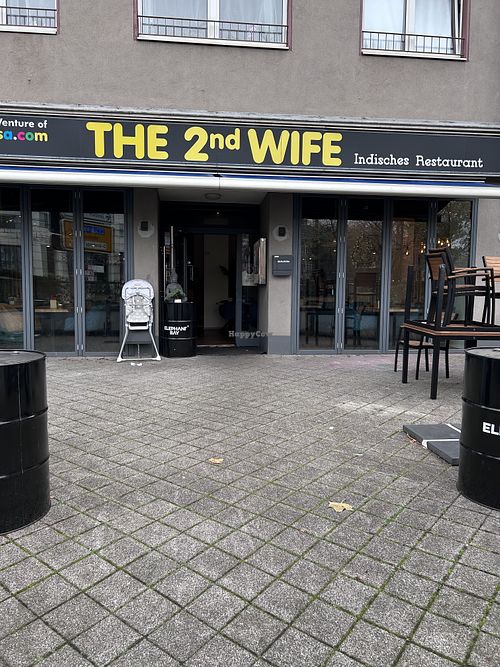 On busy cross section in residential area with public transit  at The 2nd Wife in Dusseldorf