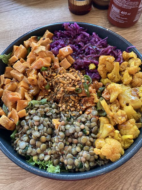Vegan Teriyaki Bowl  at Poké Bar in Hamburg