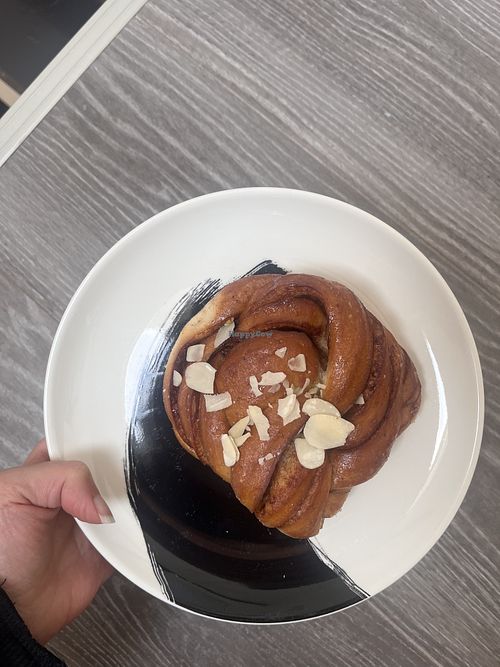 Cinnamon bun  at Bakkerij Kameel in Utrecht