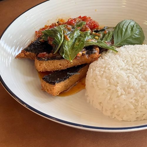 Vegan Spicy “Fish” with Rice at Mello in Bangkok