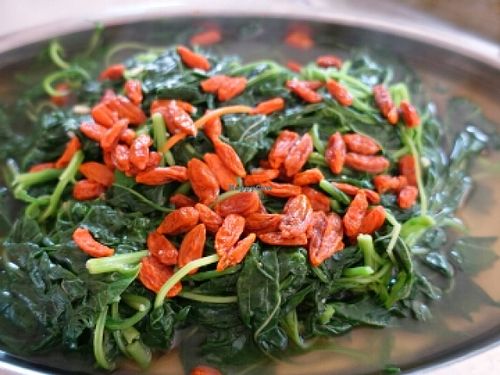 spinach with wolfberries  at Kak Lynn's Kitchen in Tangkak