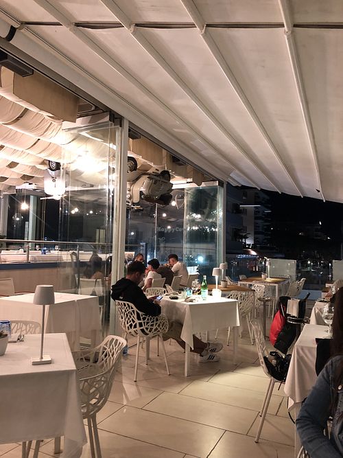 Interno del ristorante  at Ristorante Frontemare in Veneto