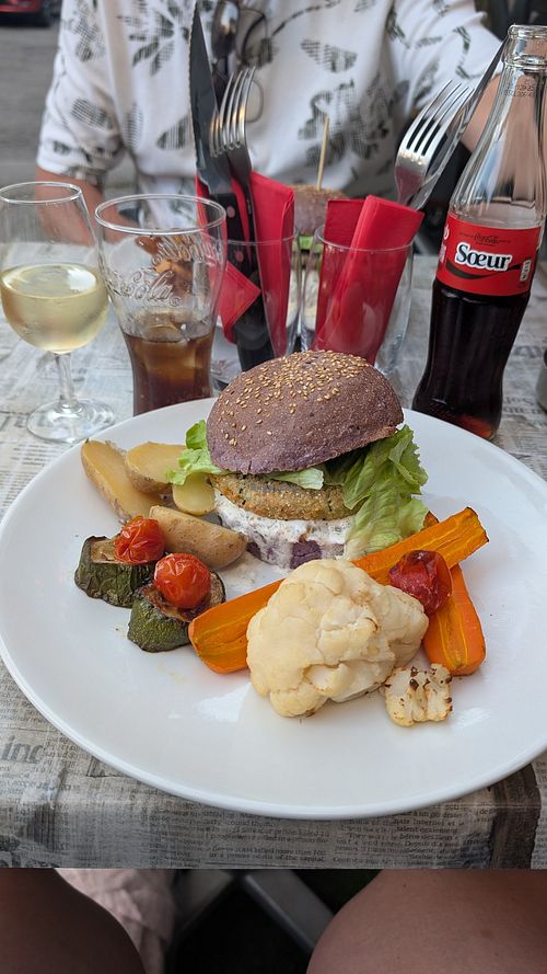  at Restaurant LA GALLERY in Grand Est