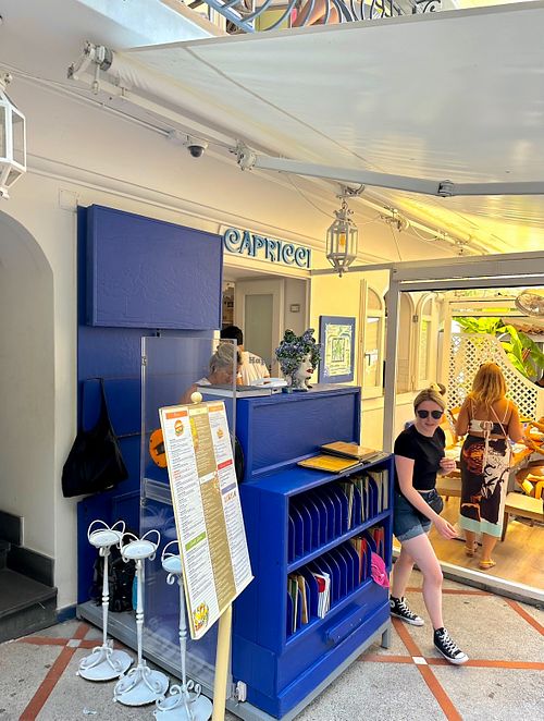 Outsidee  at Capricci in Campania