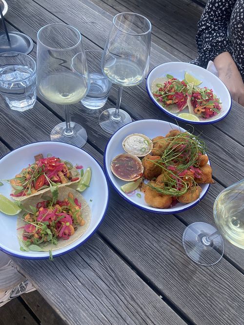 Tacos and cauliflower wingss  at Siltanen in Helsinki