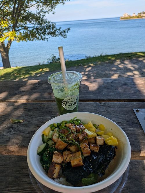 Green smoothie and Tofu Poke Bowl at Avo and Co. in Niagara-on-the-lake