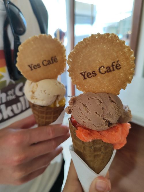  at Yes Cafe Santorini in Thira