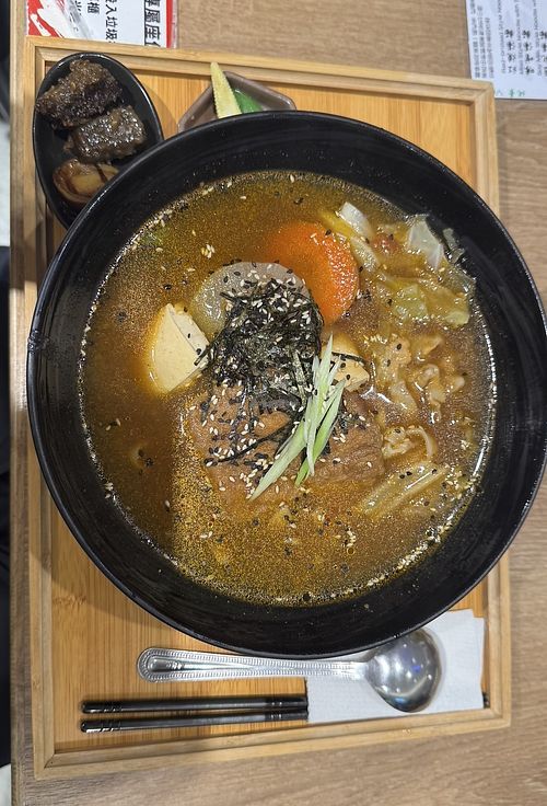 Vegan Ramen with braised tofu  at Shui Wan Noodle Soup - 水萬湯麵Vegan in Tainan