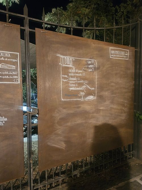 Menu at In un angolo di mondo in Sicilia