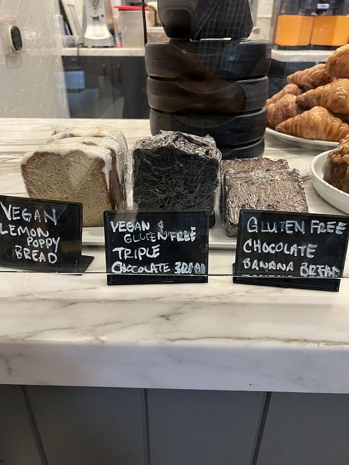 Torte vegane e gluten free  at Espresso Cielo in Santa Monica
