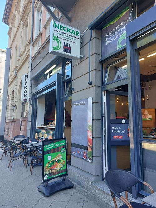  at Neckar Pizza Pasta & Vegetarisch in Baden-württemberg