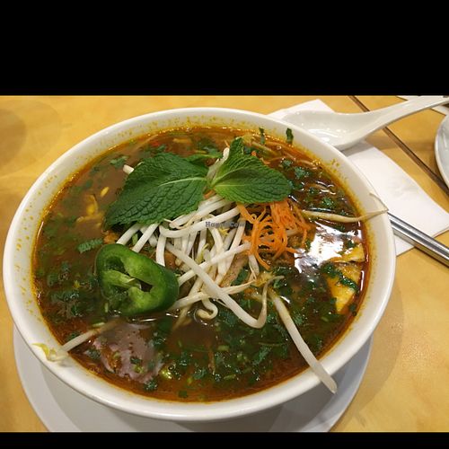 Bun Hue at Quan Long Hoa in Westminster