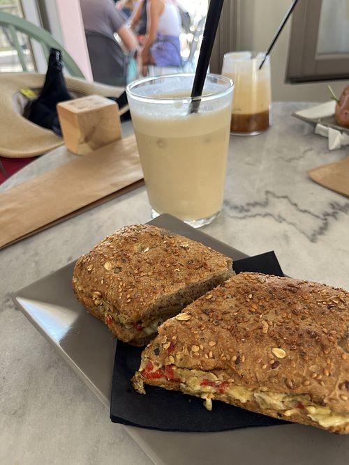   at Ramnos Café in Paros