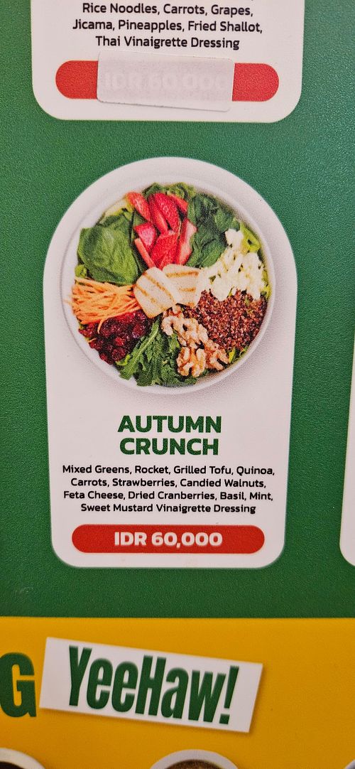 Vegetariana, vegana se si toglie la feta at Crunchaus Salad in Kota Malang