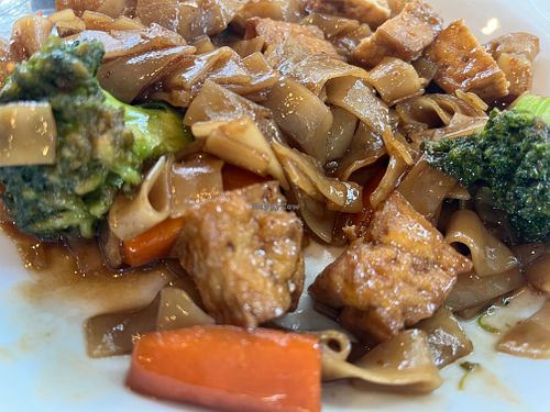 Pad see ew with tofu (no egg) at Siam Iyara in College Station