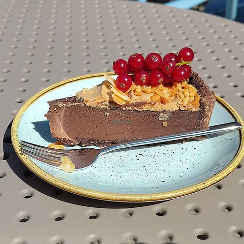 Vegan tart at White Bear Coffee Legnica in Województwo Dolnośląskie