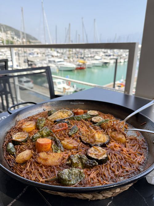 Fideuà vegana  at El Nàutic in Catalunya