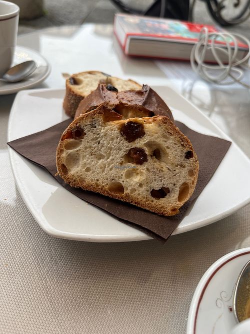 Buccelatto   at Buccellato Taddeucci in Toscana