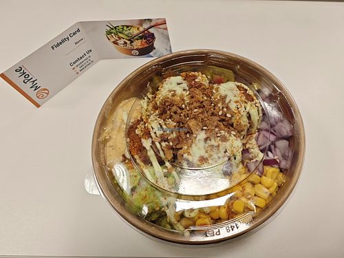 Poke bowl (composé personnellement) at MyPoke Brussels Central in Bruxelles