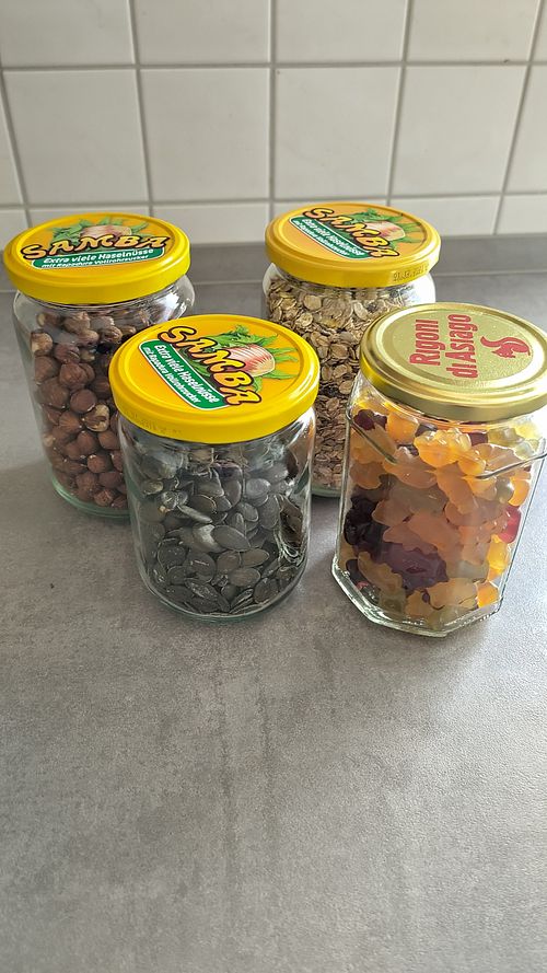 Sold grocery items. at Kardamom in Schleswig-holstein