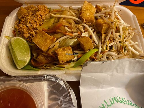 PAD THAI

ordered without egg, and added Tofu.  at Asia Diamond's in Hessen