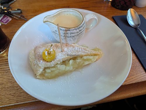 Apple pie at Bunbury arms in Chester