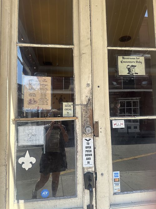 Fun door instructions   at New Orleans Vampire Cafe in New Orleans