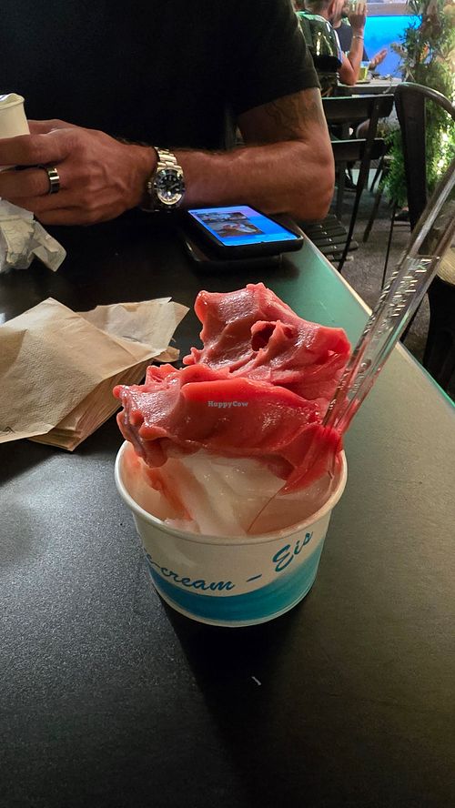 Strawberry and lemon at Sweety Gelato Roma in Lazio