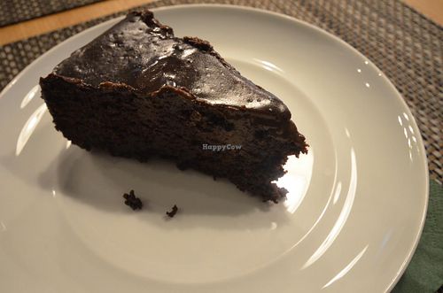 Delicious carob cake at Cultura Dos Sabores in Porto