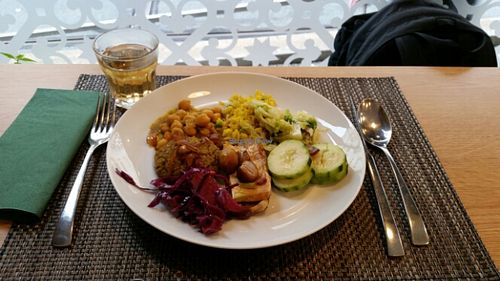 Vegan lunch at Cultura Dos Sabores in Porto