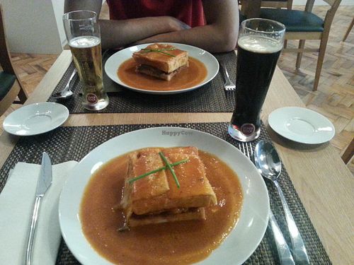 Delicious Vegan Francesinha at Cultura Dos Sabores in Porto