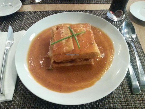 Vegan Francesinha at Cultura Dos Sabores in Porto