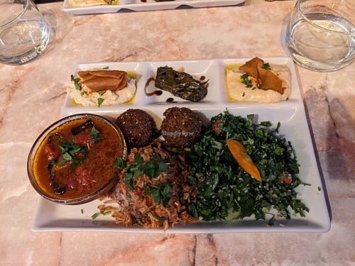 Vegan Mezze at Lazeez in Liege